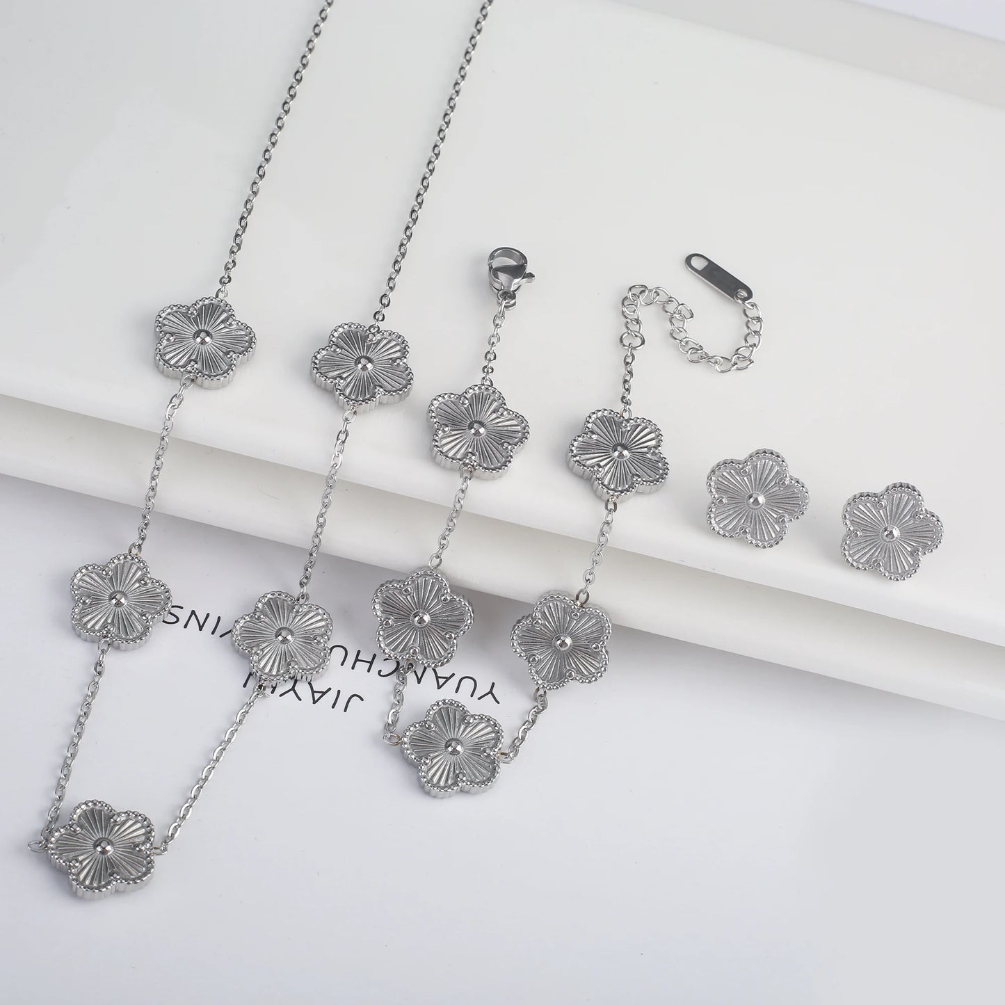 316L Clover Five Leaf Flower Metal Laser Bracelet Necklace Earrings Jewelry Set High Quality Stainless Steel Woman Party Jewelry