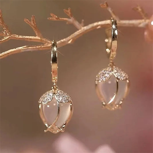 2024 New Fashion Trend Unique Design Elegant Delicate Zircon Tulip Flower Earrings High Jewelry Party Favors for Women Wholesale